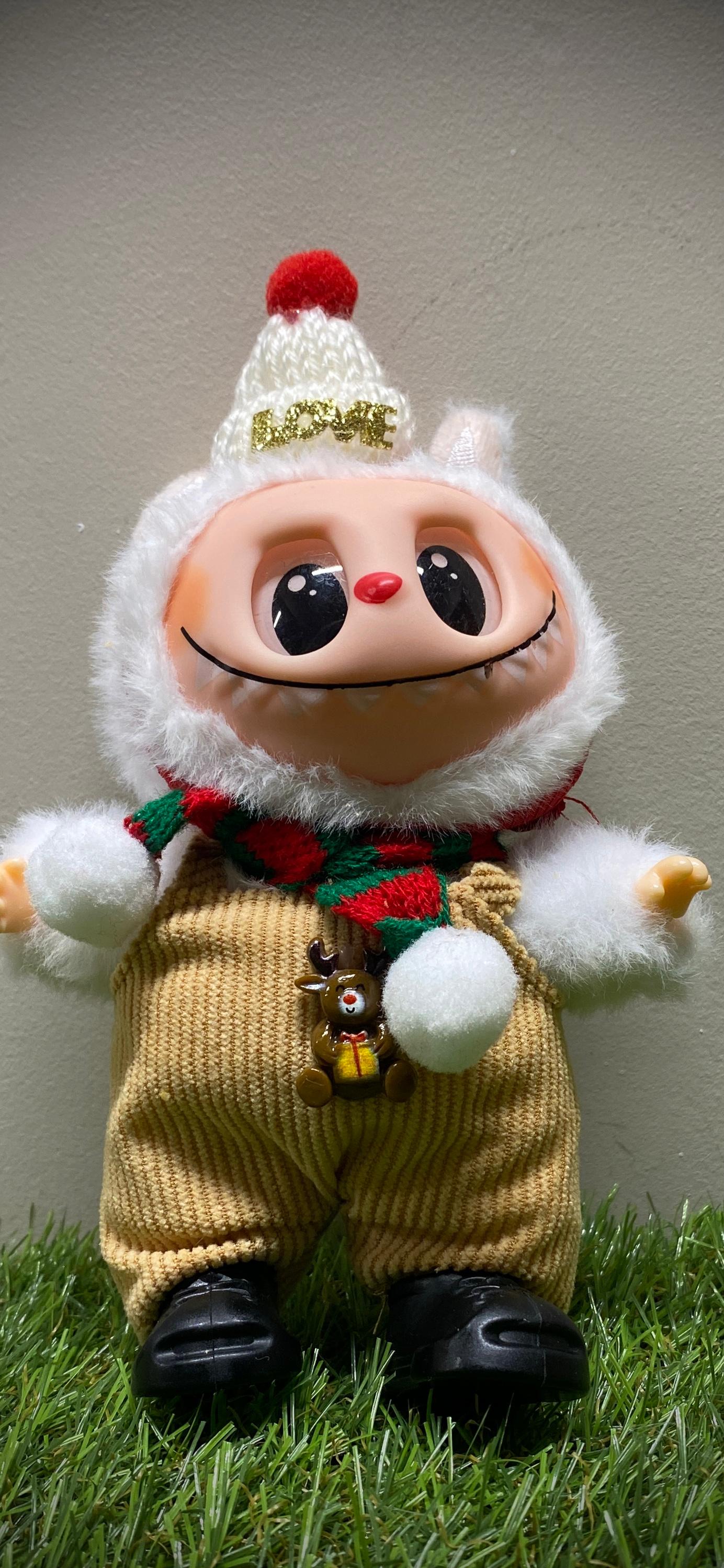 llavero labubu (pantalones)